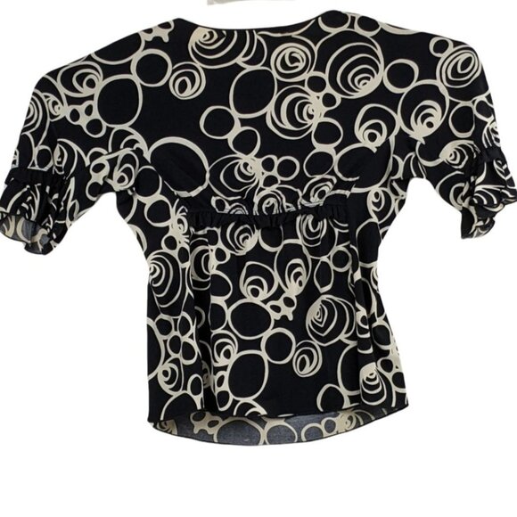 Max Studio Medium Black/Cream polyester Blend Circle Pattern Short Sleeve Top - Picture 9 of 11